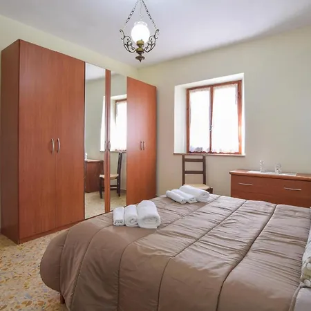 דירה 3 Bedroom Amazing In Portole *