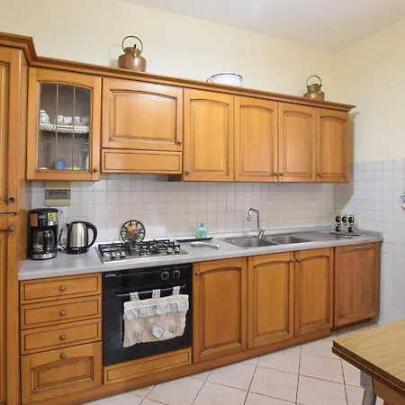 דירה 3 Bedroom Amazing In Portole Montanare